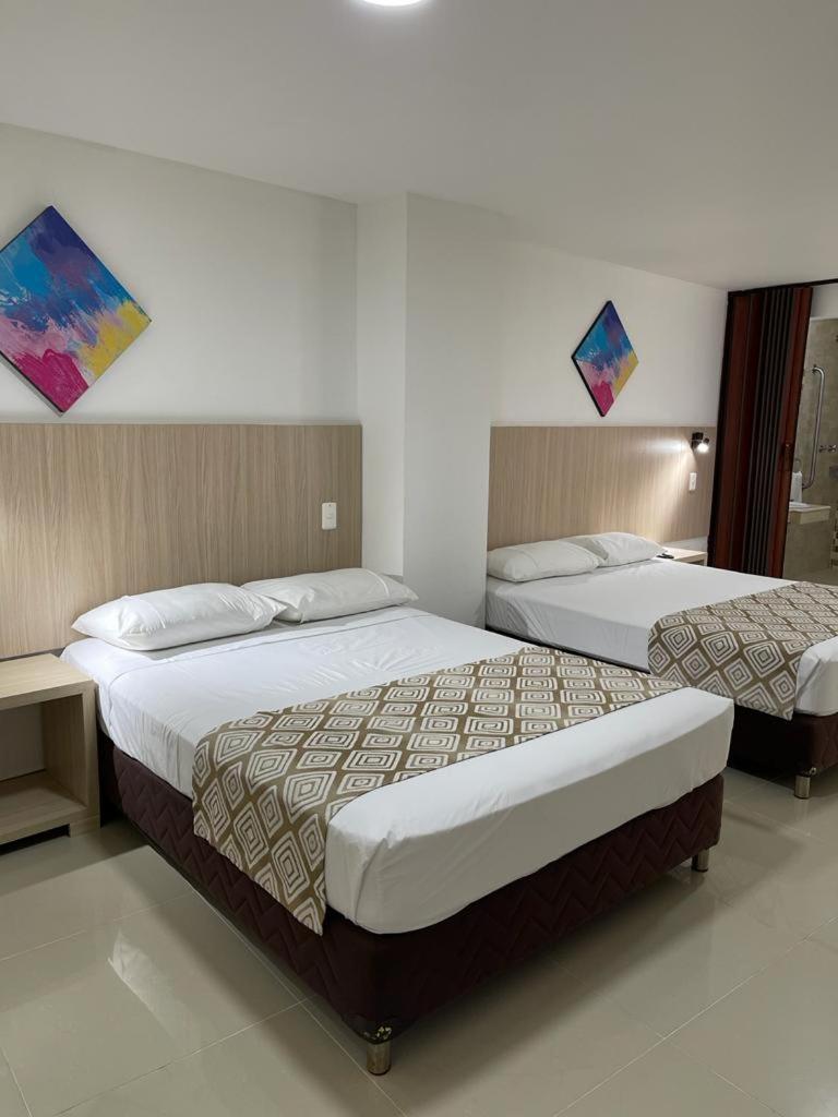 Hotel Juan Maria Тулуа Екстер'єр фото